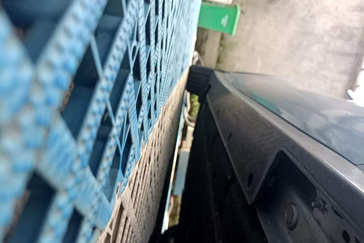 Used NETA GT 2023 560 Right Side Sill