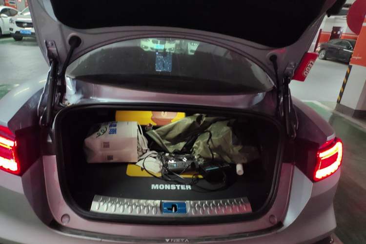Used NETA GT 2023 580 AWD Trunk