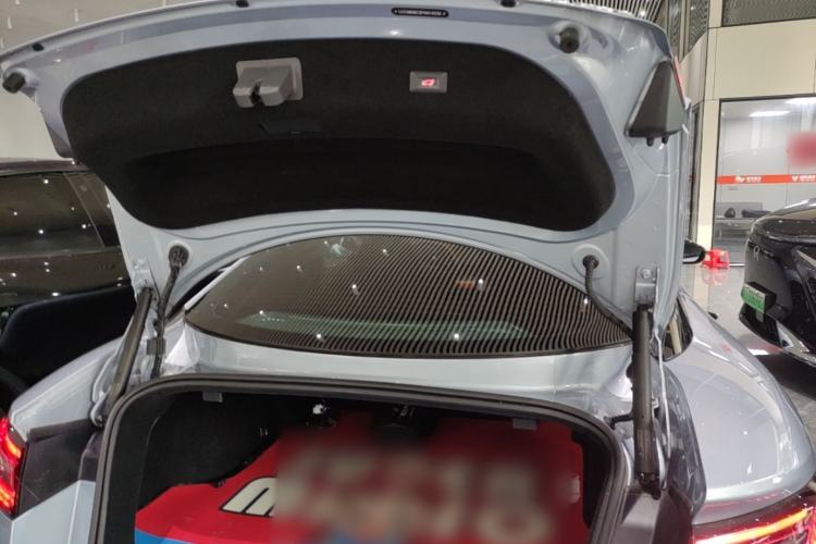 Used NETA GT 2023 580 AWD Trunk