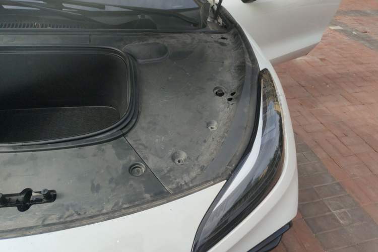Used NETA GT 2023 560 Engine Bay Left