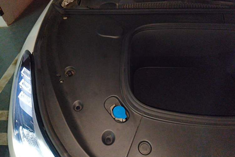 Used NETA GT 2023 580 AWD Engine Bay Right