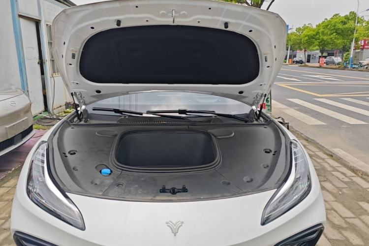 Used NETA GT 2023 560 Engine Bay
