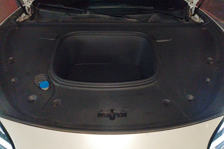 Used NETA GT 2023 580 AWD Engine Bay