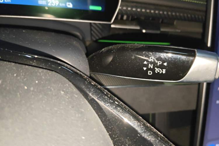 Used NETA GT 2023 560 Gear Lever