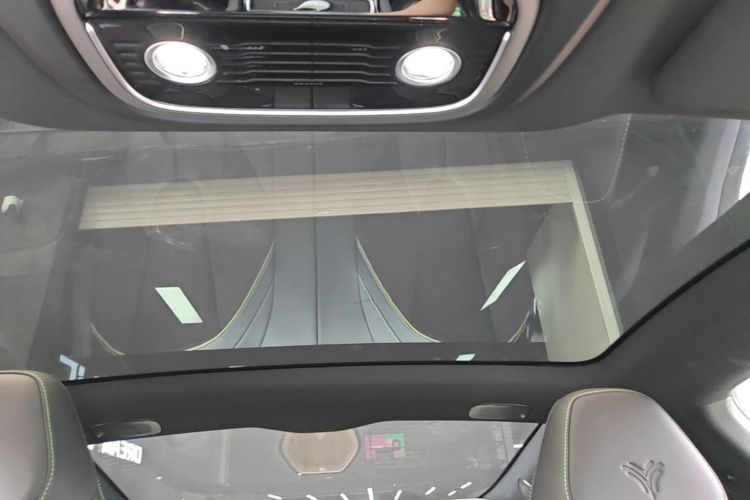 Used NETA GT 2023 560 Headliner