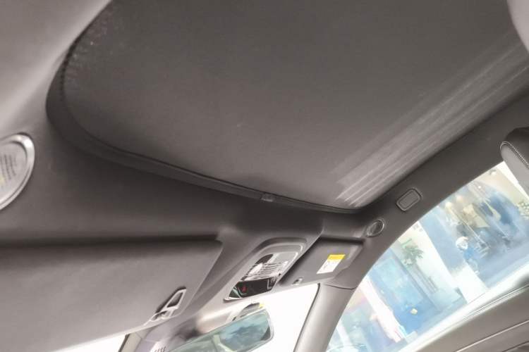 Used NETA GT 2023 580 AWD Headliner