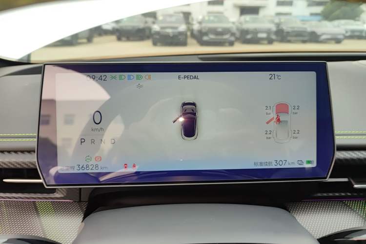 Used NETA GT 2023 560 Instrument Cluster