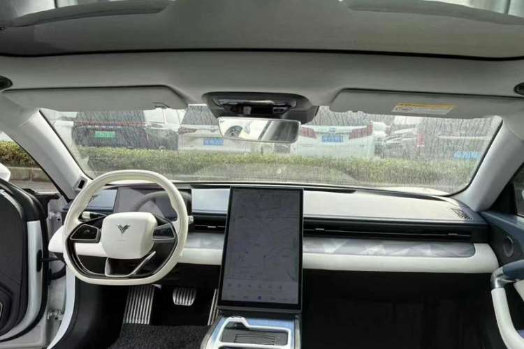 Used NETA GT 2023 580 AWD Interior 1