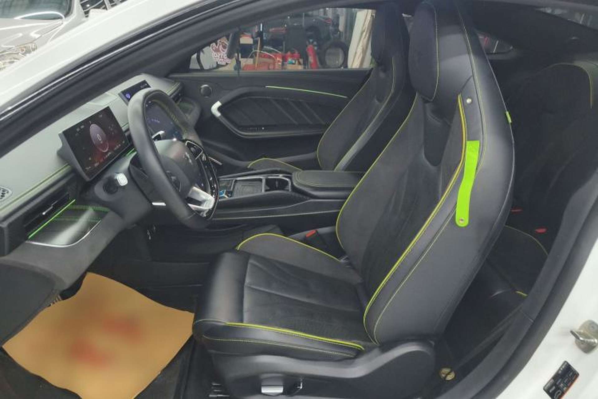 Used NETA GT 2023 560 Left Front Seat