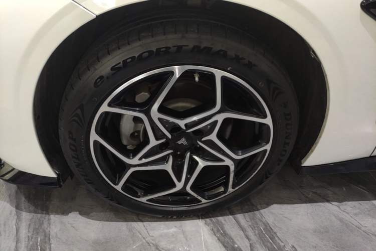 Used NETA GT 2023 560 Lite Left Front Wheel Hub