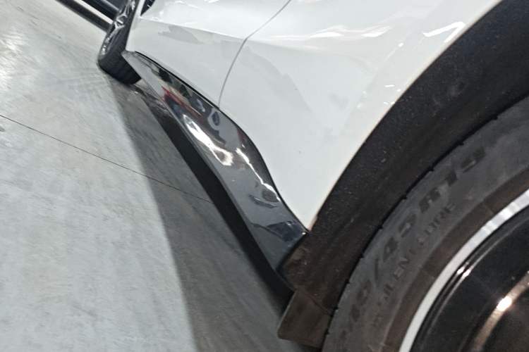 Used NETA GT 2023 560 Lite Left Side Sill