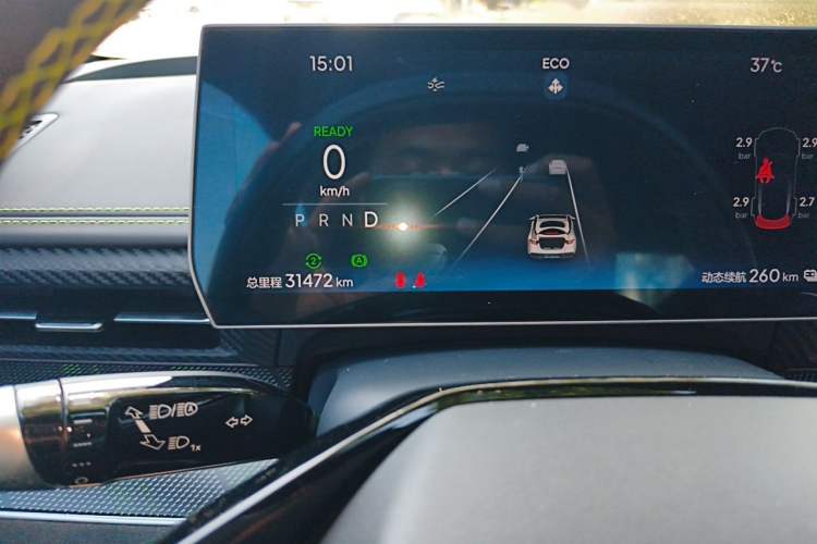 Used NETA GT 2023 560 Odometer Close Up