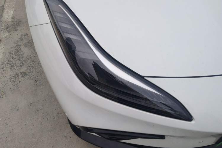 Used NETA GT 2023 560 Right Front Headlight