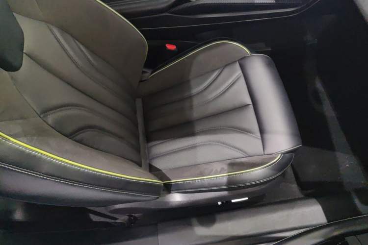Used NETA GT 2023 560 Lite Right Front Seat