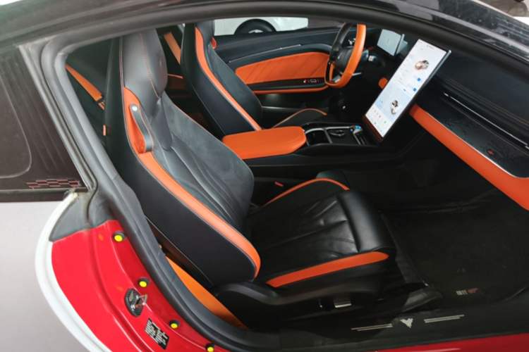 Used NETA GT 2023 560 Right Front Seat
