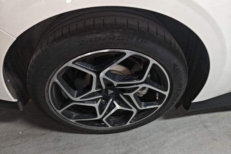 Used NETA GT 2023 560 Lite Right Rear Wheel Hub