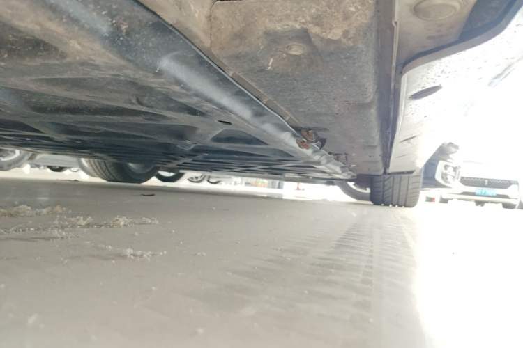 Used NETA GT 2023 560 Right Side Sill