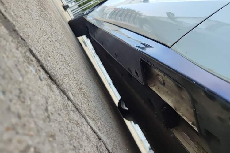 Used NETA GT 2023 560 Right Side Sill
