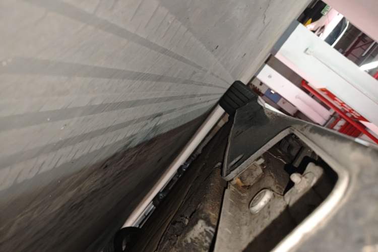 Used NETA GT 2023 560 Lite Right Side Sill