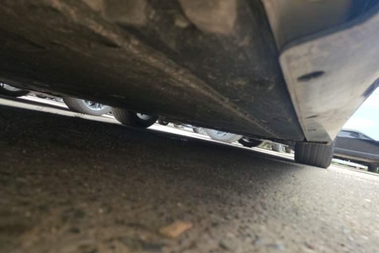 Used NETA GT 2023 560 Right Side Sill