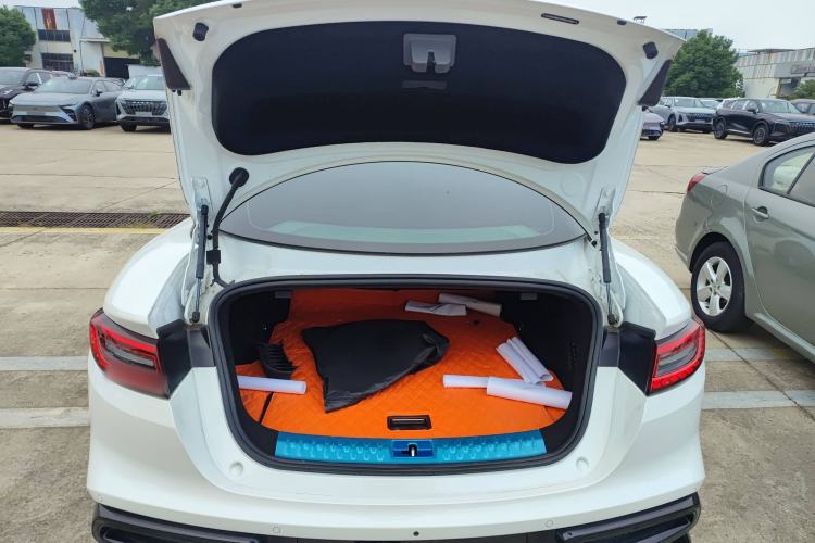Used NETA GT 2023 560 Trunk