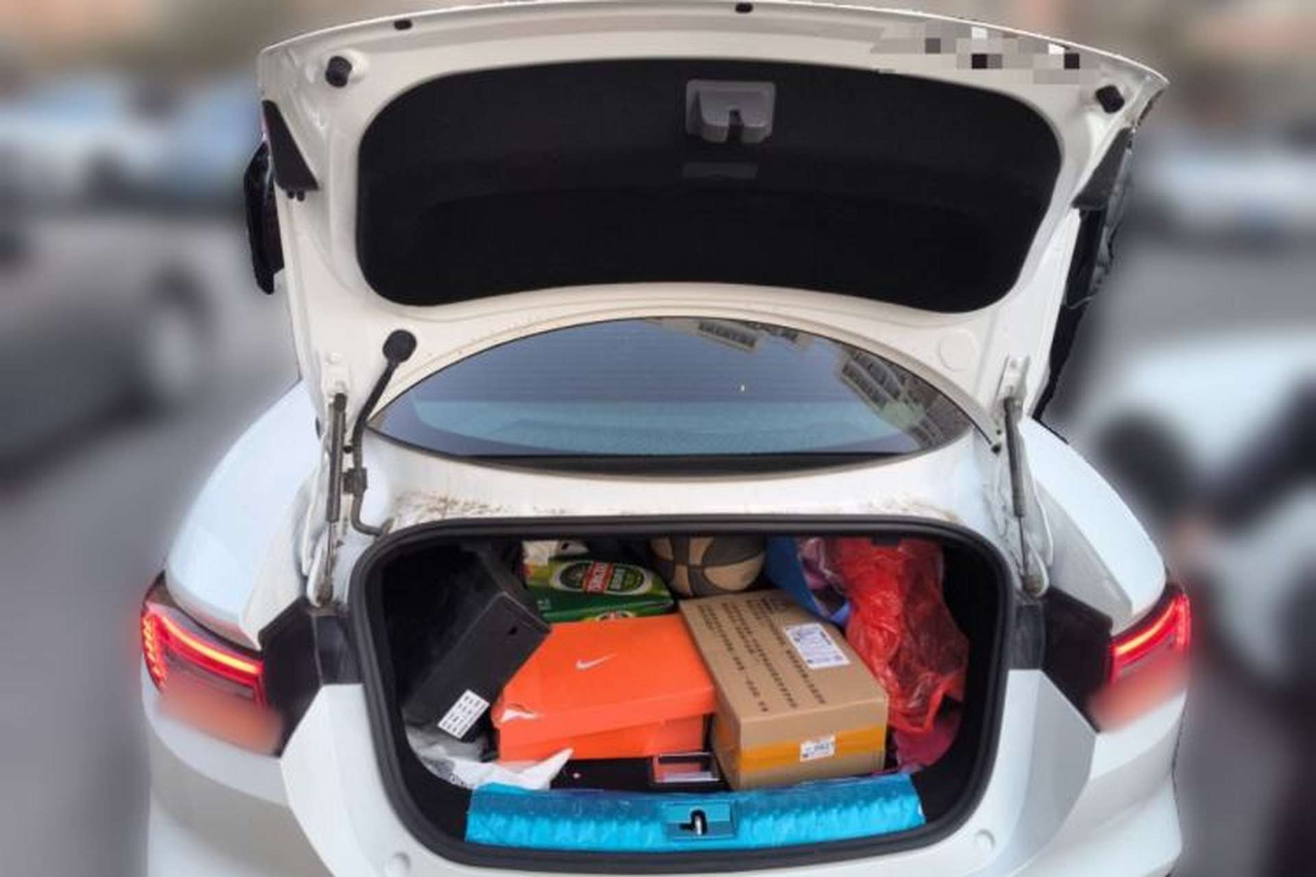 Used NETA GT 2023 560 Trunk