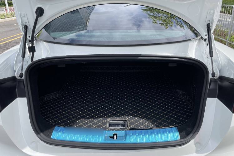 Used NETA GT 2023 560 Trunk