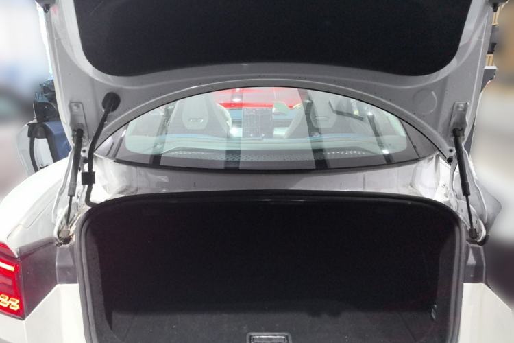 Used NETA GT 2023 580 AWD Trunk