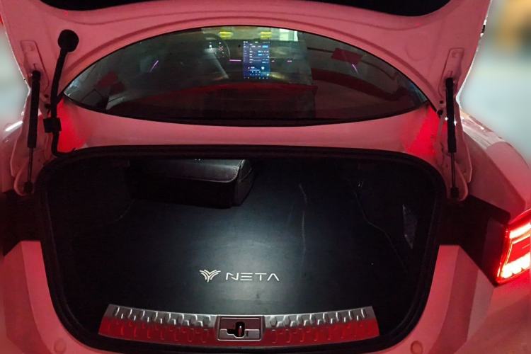 Used NETA GT 2023 580 AWD Trunk