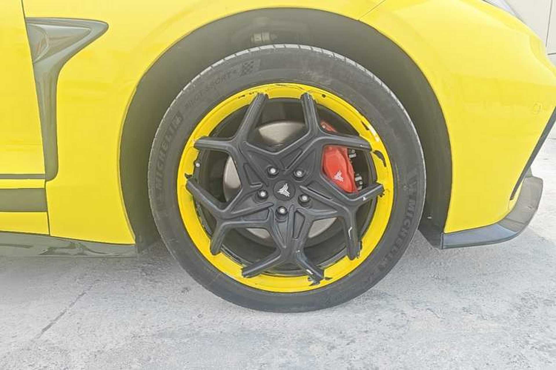 Used NETA GT 2023 580 AWD Right Front Wheel Hub