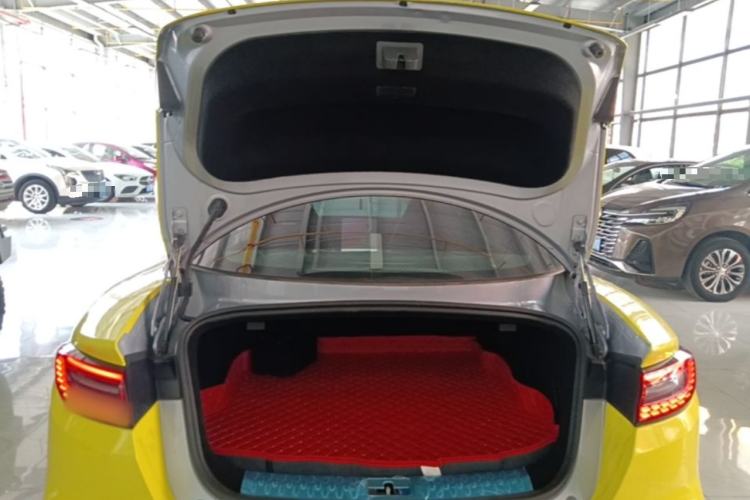 Used NETA GT 2023 580 AWD Trunk