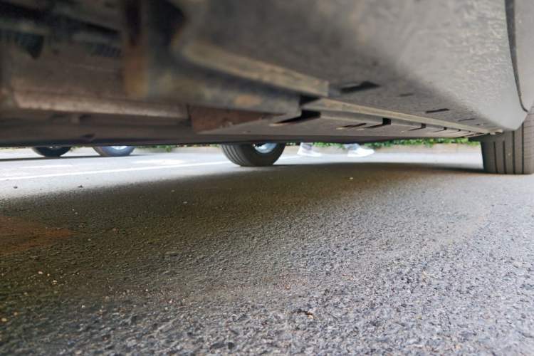 Used NETA L 2024 Pure Electric 510 Flash-Charge Red Edition Chassis Front Left