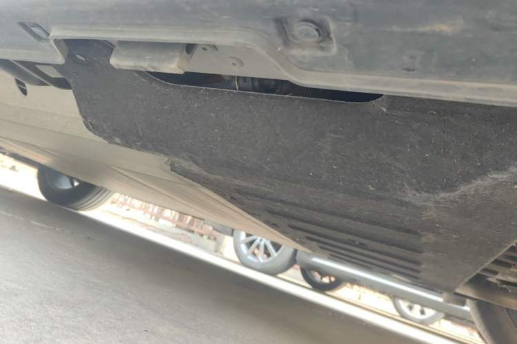 Used NETA L 2024 Extended-Range 310 Flash-Charge Red Edition Chassis Rear Left