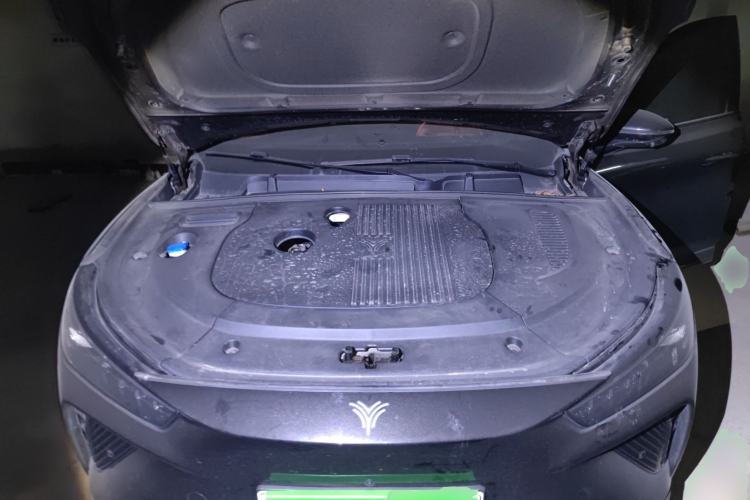 Used NETA L 2024 Extended-Range 310 Flash-Charge Red Edition Engine Bay