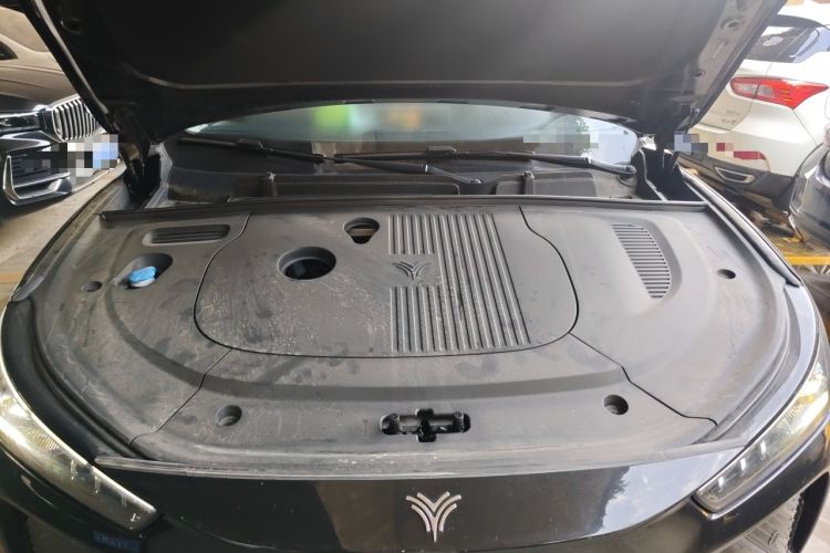 Used NETA L 2024 Extended-Range 310 Flash-Charge Red Edition Engine Bay