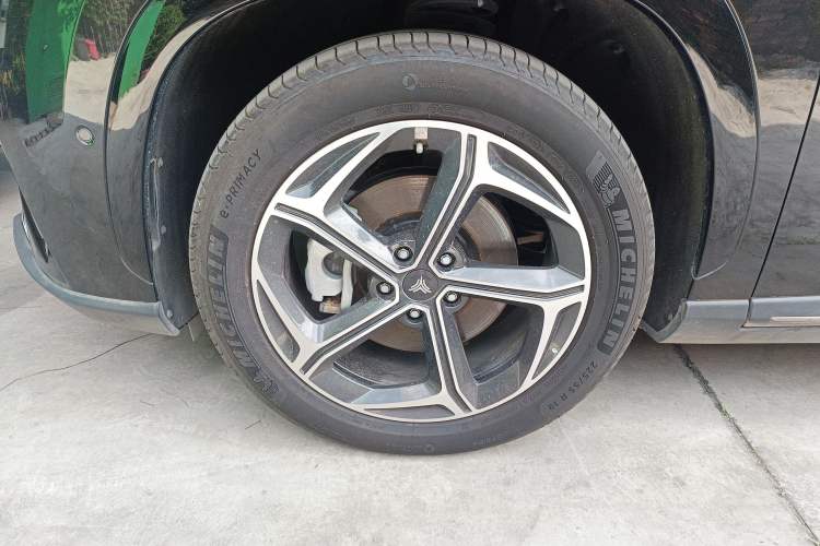 Used NETA L 2024 Range-Extended 220 Luxury Edition Exterior 7