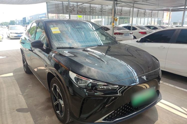 Used NETA L 2024 Pure Electric 510 Flash-Charge Red Edition Front Right 45 Deg
