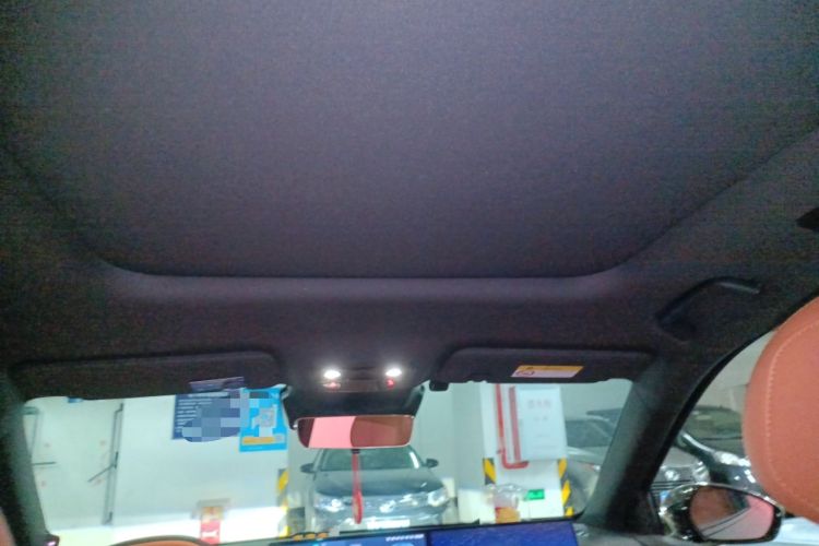 Used NETA L 2024 Extended-Range 310 Flash-Charge Red Edition Headliner