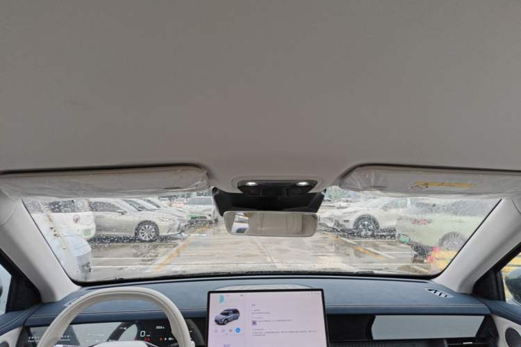 Used NETA L 2024 Extended-Range 310 Flash-Charge Edition Headliner