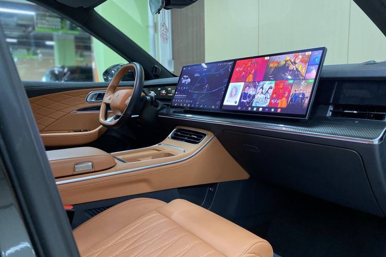 Used NETA L 2024 Extended-Range 220 Flash-Charge Edition Interior 4