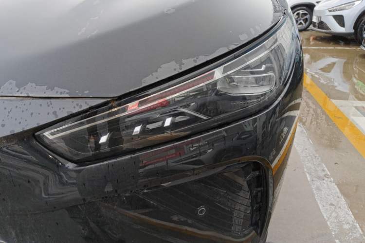 Used NETA L 2024 Extended-Range 310 Flash-Charge Edition Left Front Headlight