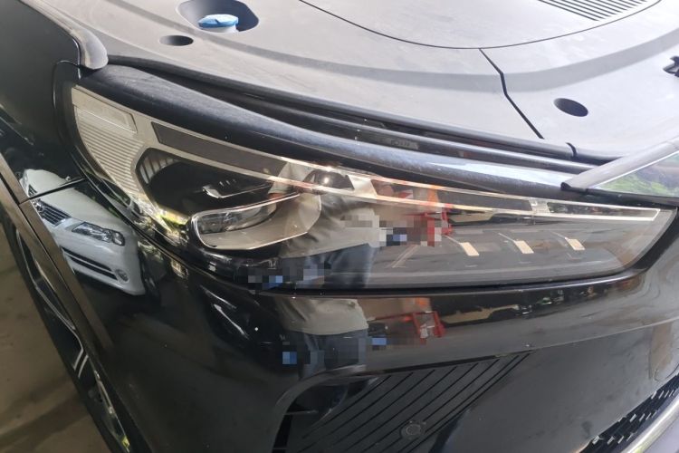 Used NETA L 2024 Extended-Range 310 Flash-Charge Red Edition Right Front Headlight