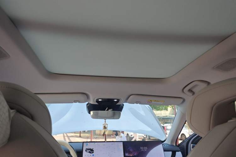 Used NETA L 2024 Extended-Range 220 Flash-Charge Edition Headliner