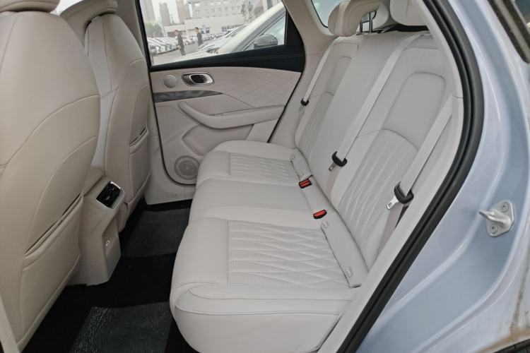 Used NETA L 2024 Extended-Range 310 Flash-Charge Edition Left Rear Seat