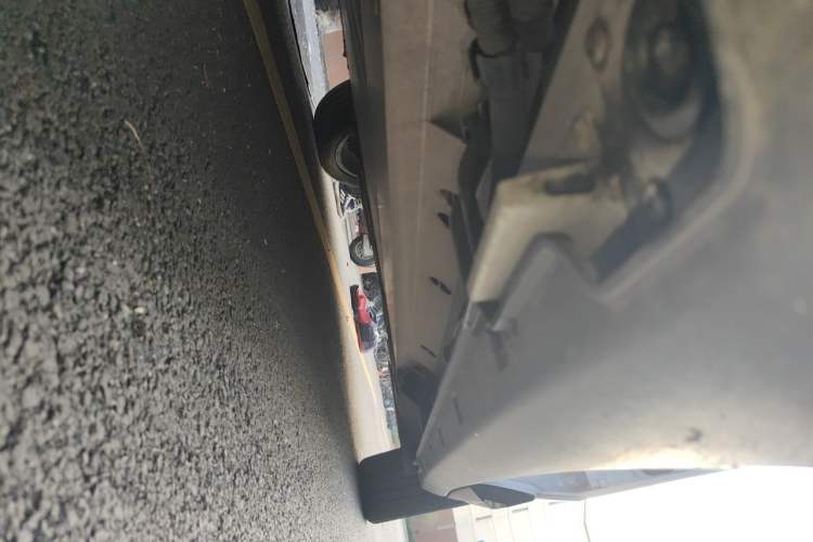 Used NETA L 2024 Extended-Range 310 Flash-Charge Red Edition Chassis Front Left