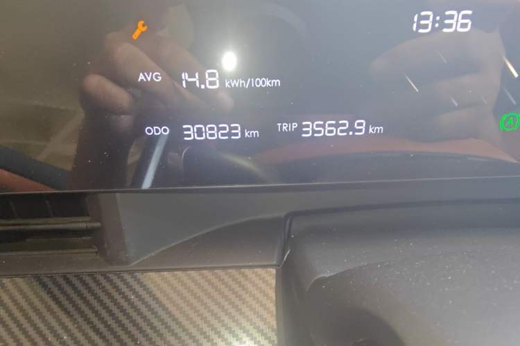 Used NETA L  Odometer Close Up