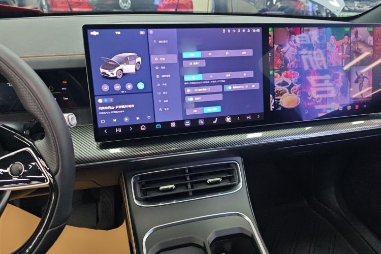 Used NETA L 2024 Extended-Range 310 Flash-Charge Red Edition Interior 2