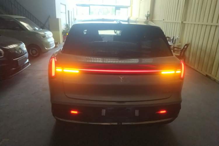 Used NETA L 2024 Extended-Range 310 Flash-Charge Red Edition Rear