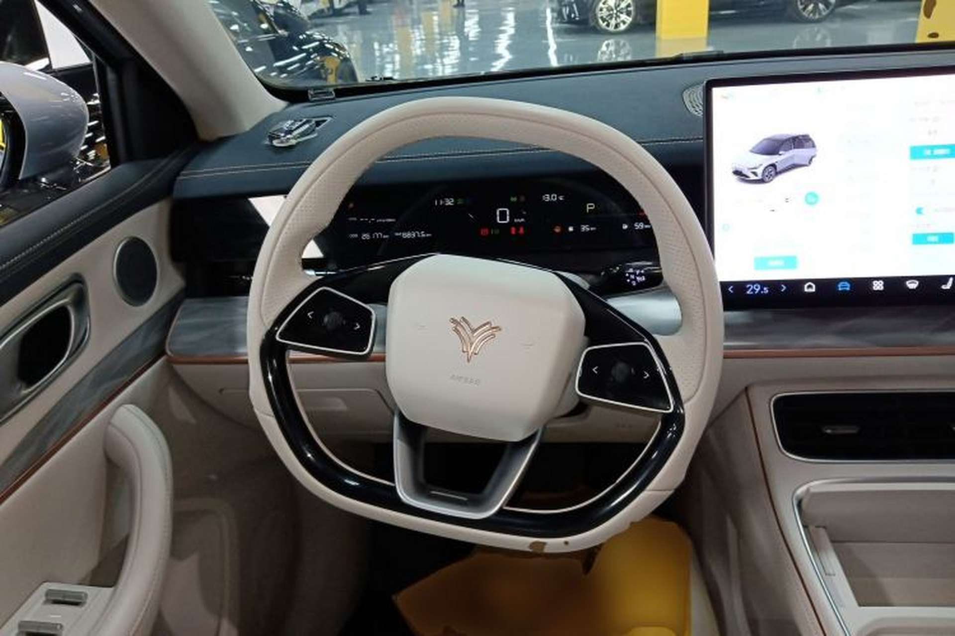Used NETA L 2024 Extended-Range 310 Flash-Charge Edition Steering Wheel