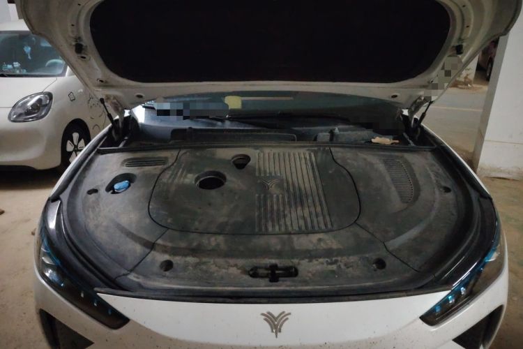 Used NETA L 2024 Extended-Range 310 Flash-Charge Red Edition Engine Bay